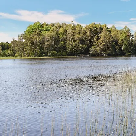 3 Bedroom Front In Sperrebotn