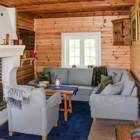 3 Bedroom Front In