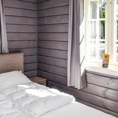 3 Bedroom Front In Holiday home Sperrebotn