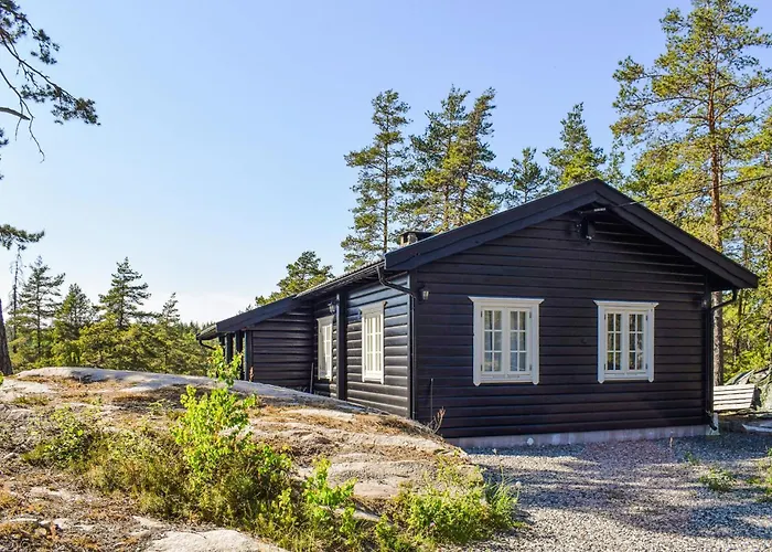 Semesterbostad 3 Bedroom Front In