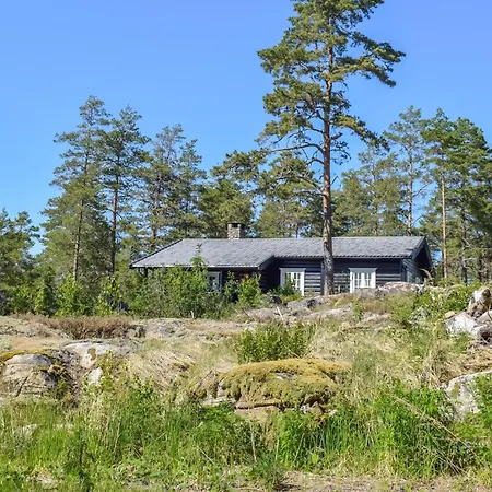 3 Bedroom Front In Holiday home Sperrebotn