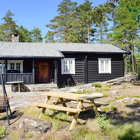 Hébergement de vacances 3 Bedroom Front In *